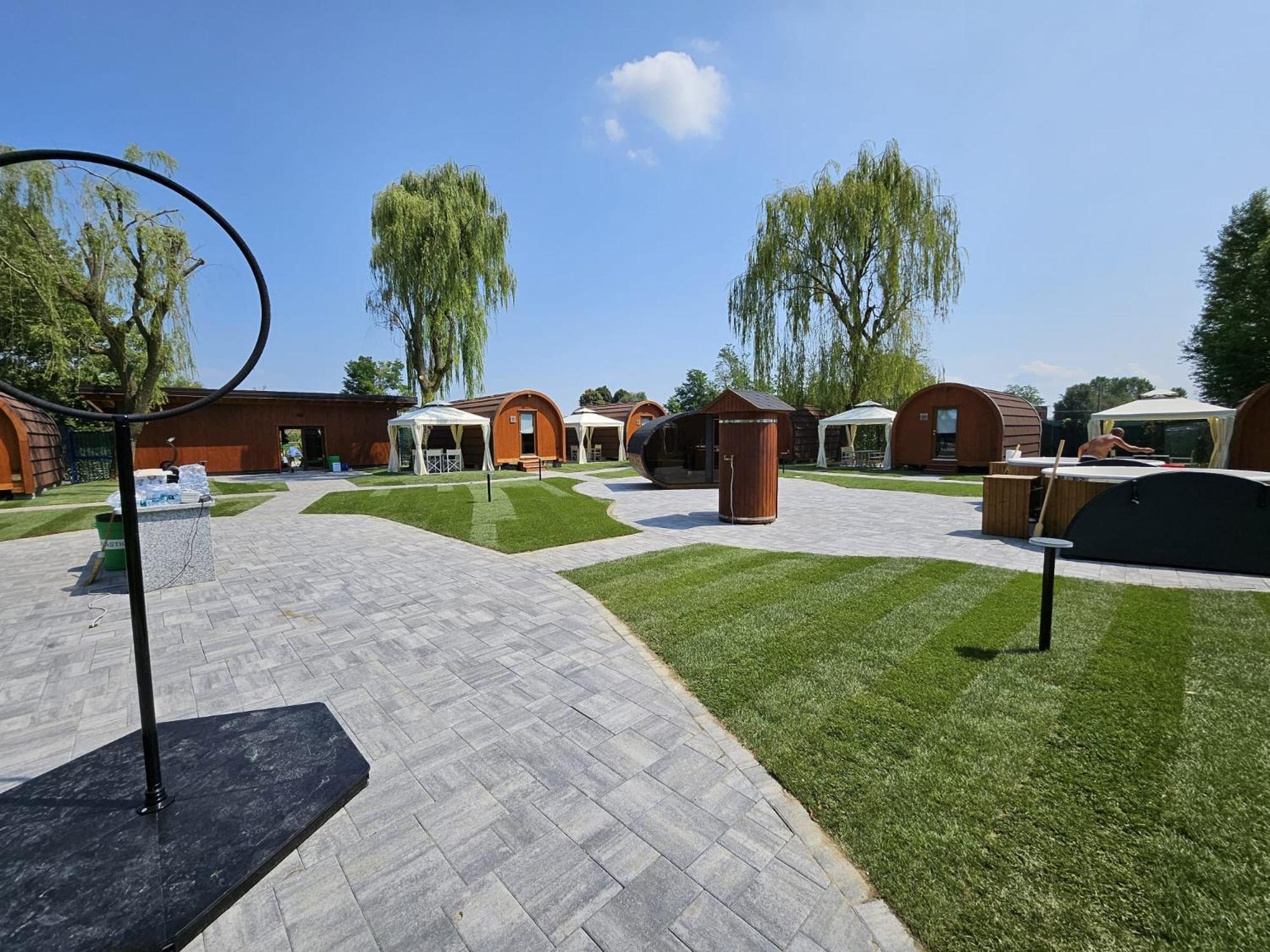Vicolungo Glamour Lodge & Spa - Free Spa Hot Tub E Sauna Dış mekan fotoğraf