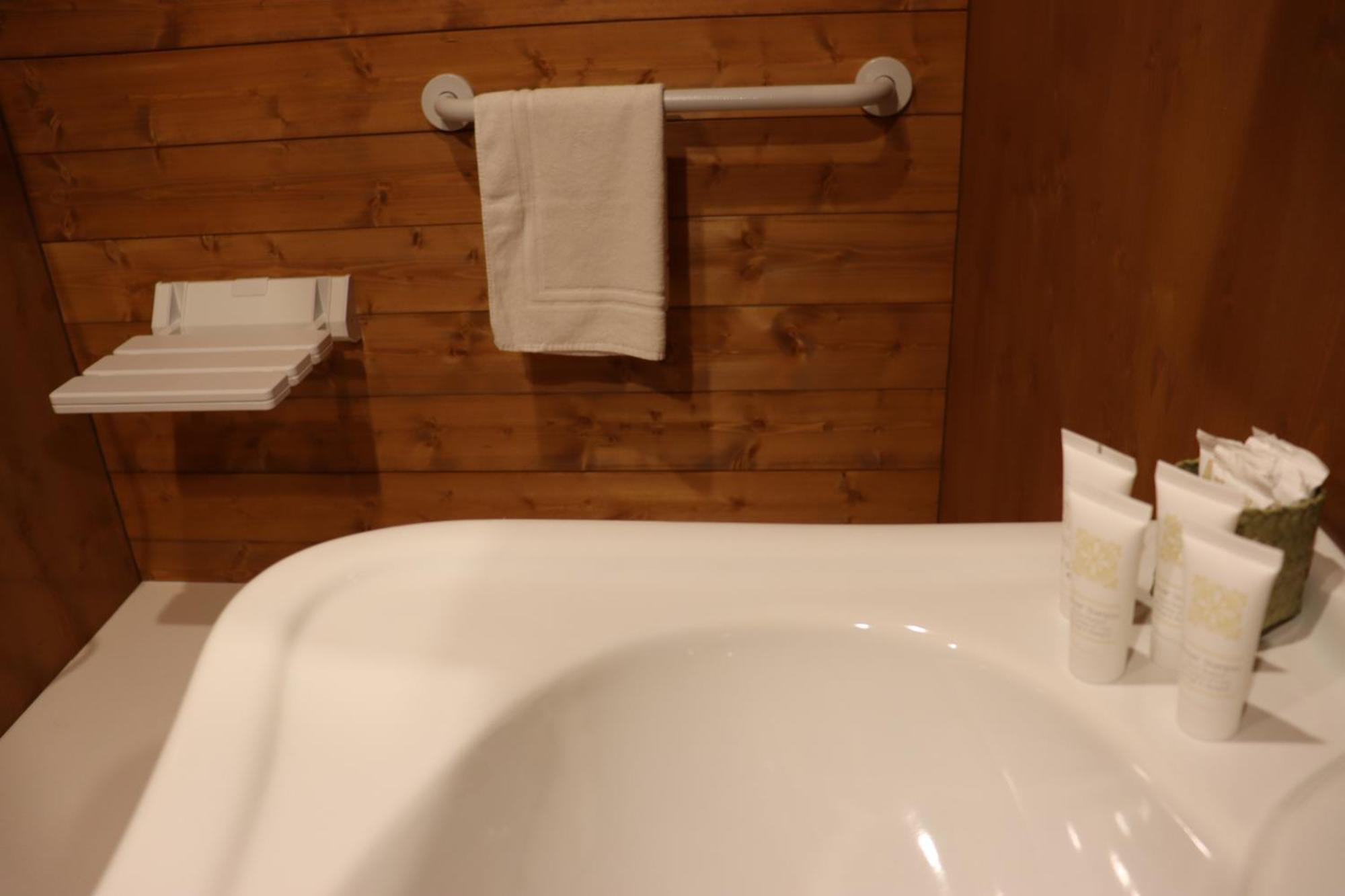 Vicolungo Glamour Lodge & Spa - Free Spa Hot Tub E Sauna Dış mekan fotoğraf